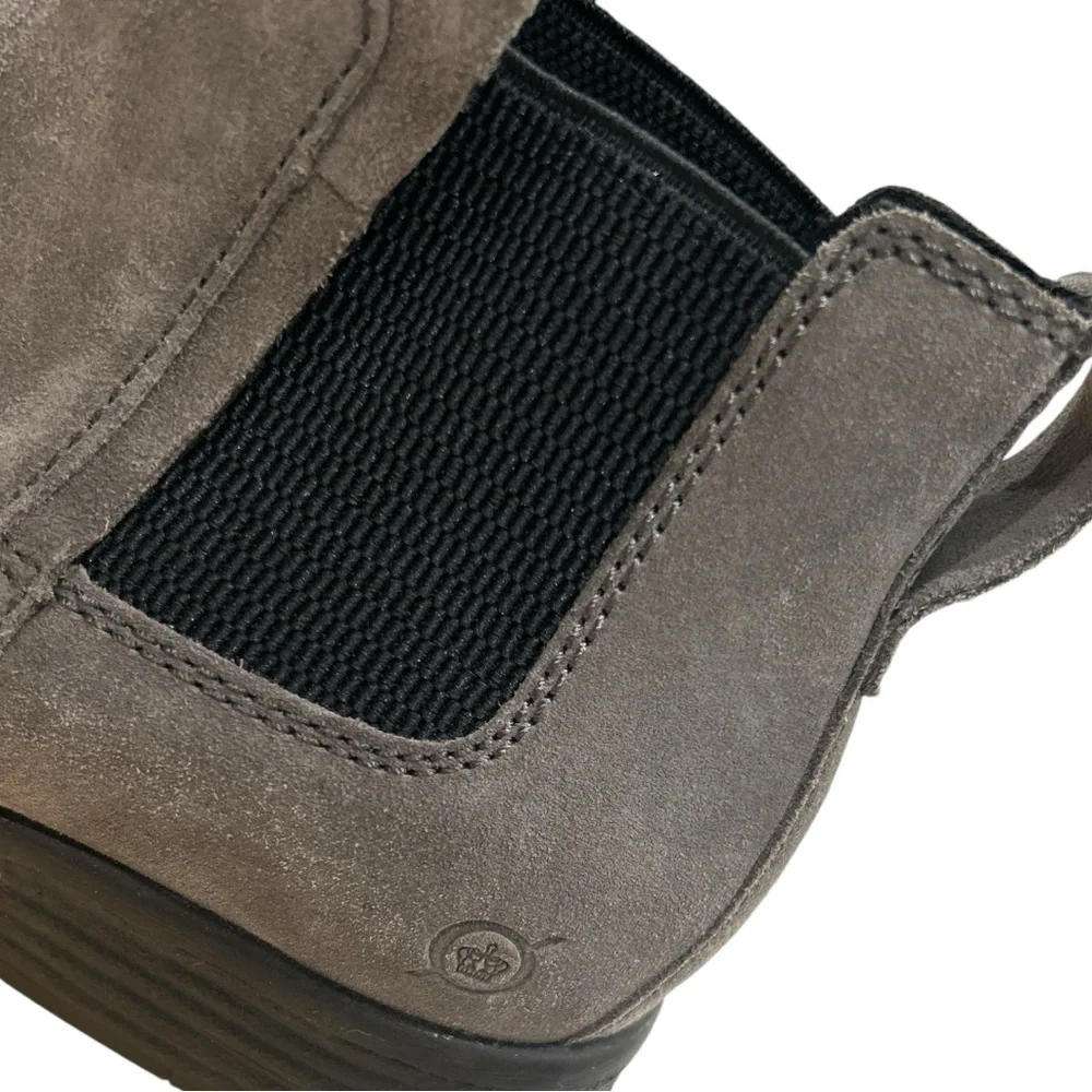 Born Men’s Opanka Chelsea Dark Grey Carbon Suede Pull-On‎ Boots - Size 8
